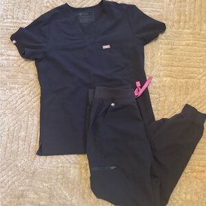 Figs Dark Blue Scrub Set with Pink Ties